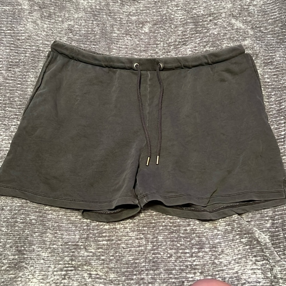 H&M sweatpants shorts